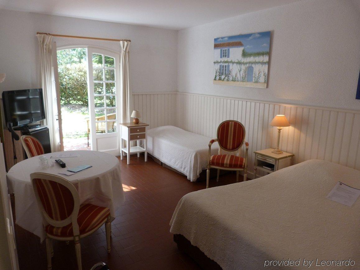 Hotel Les Gollandieres Le Bois-Plage-en-Ré Стая снимка
