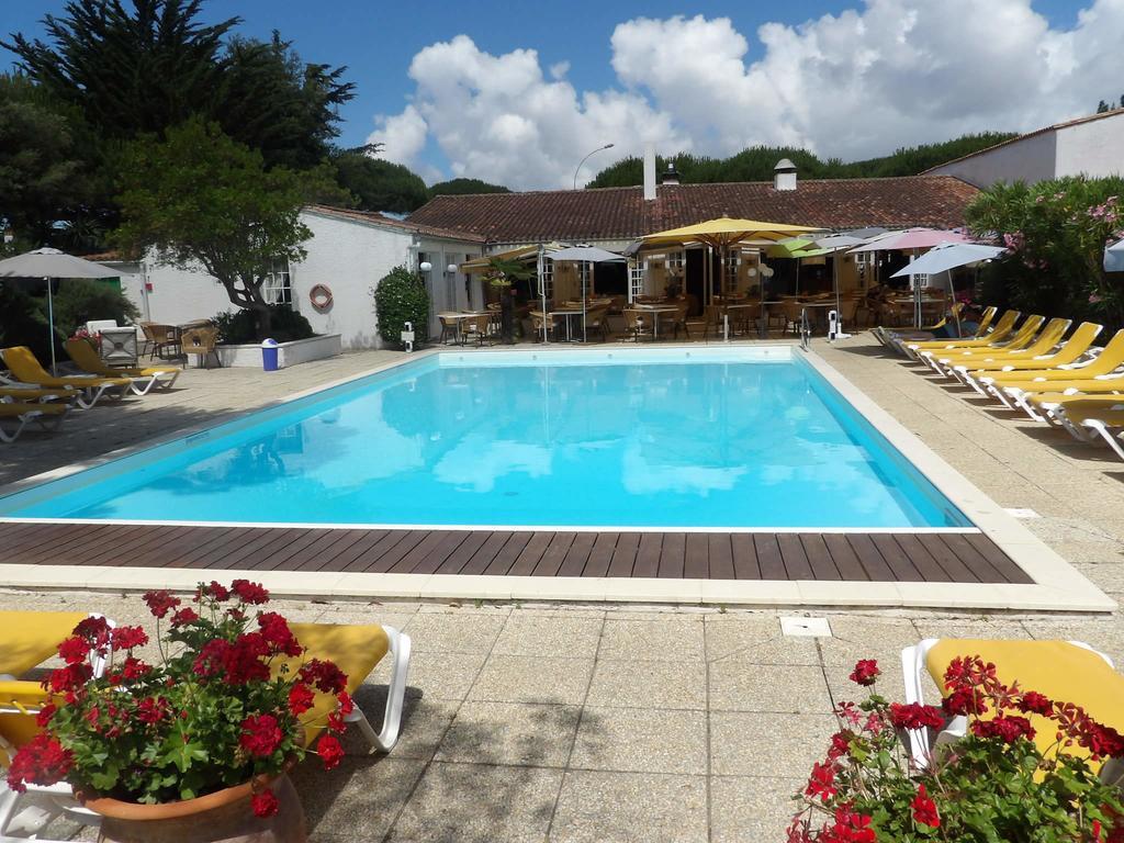 Hotel Les Gollandieres Le Bois-Plage-en-Ré Екстериор снимка