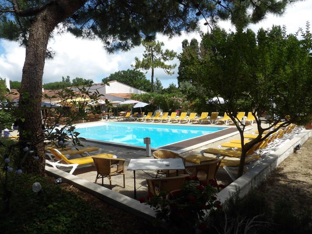 Hotel Les Gollandieres Le Bois-Plage-en-Ré Екстериор снимка