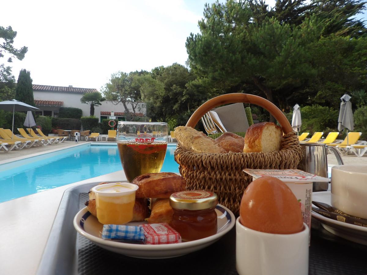 Hotel Les Gollandieres Le Bois-Plage-en-Ré Екстериор снимка