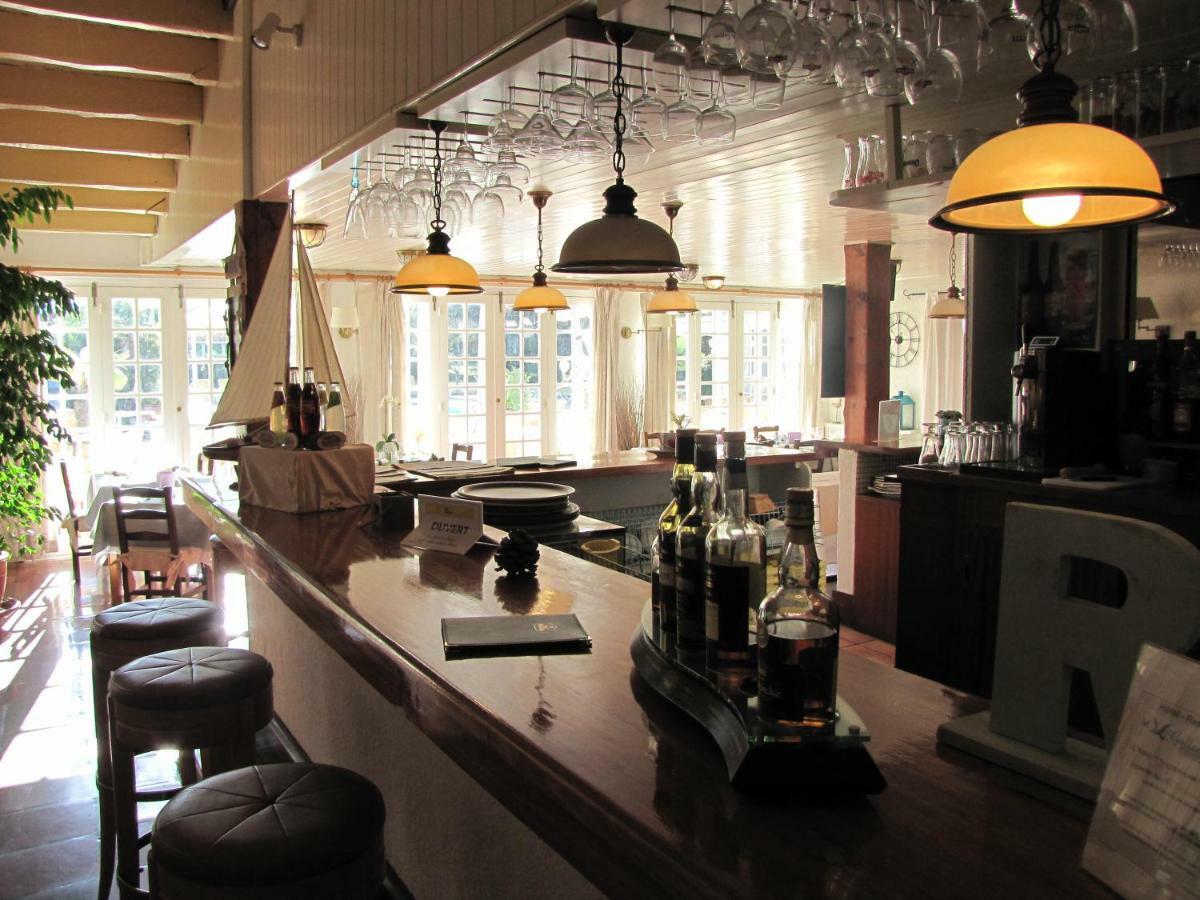 Hotel Les Gollandieres Le Bois-Plage-en-Ré Екстериор снимка