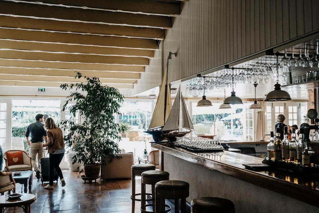 Hotel Les Gollandieres Le Bois-Plage-en-Ré Екстериор снимка