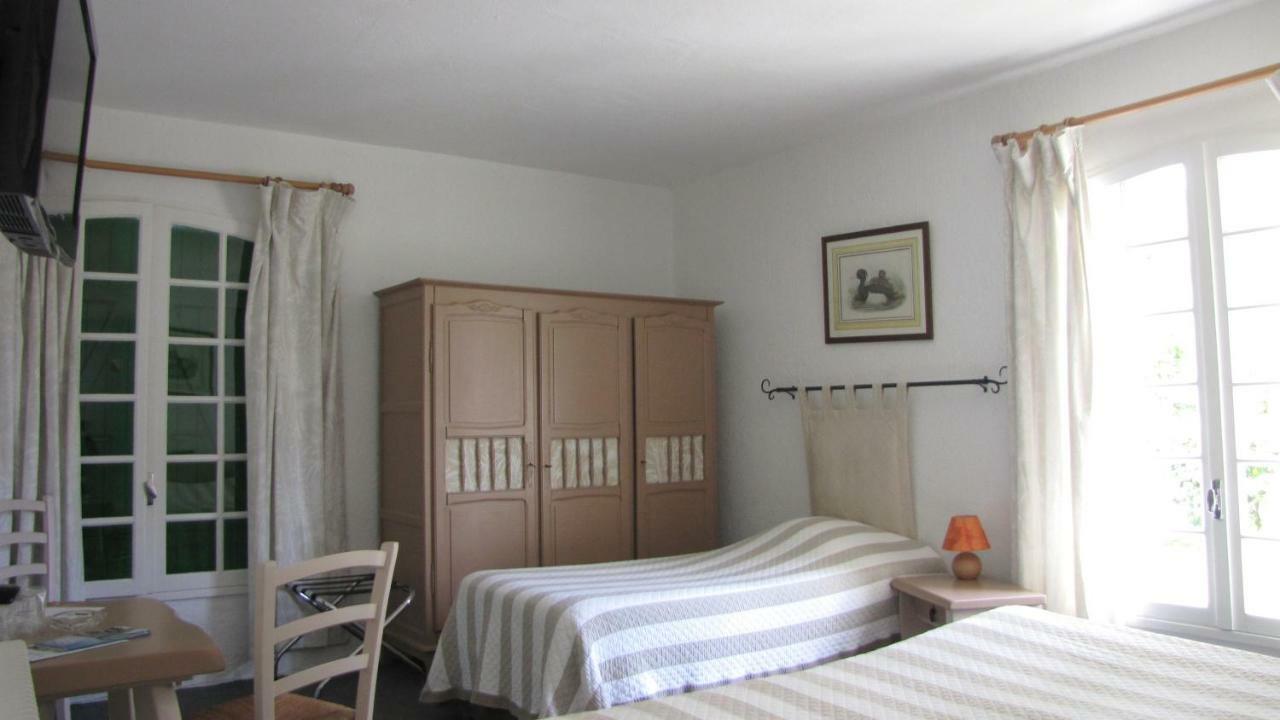 Hotel Les Gollandieres Le Bois-Plage-en-Ré Екстериор снимка