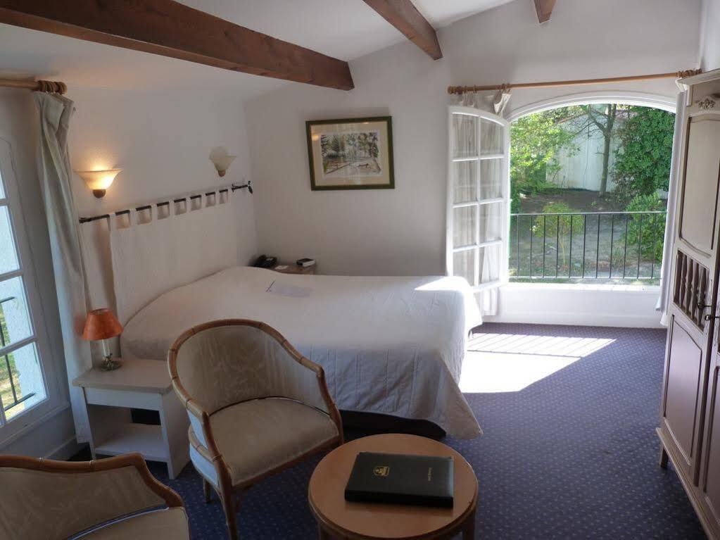 Hotel Les Gollandieres Le Bois-Plage-en-Ré Екстериор снимка
